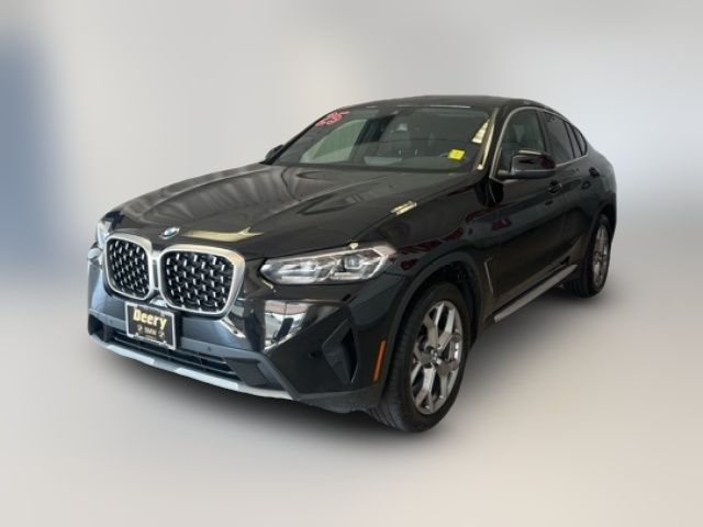 2025 BMW X4 xDrive30i