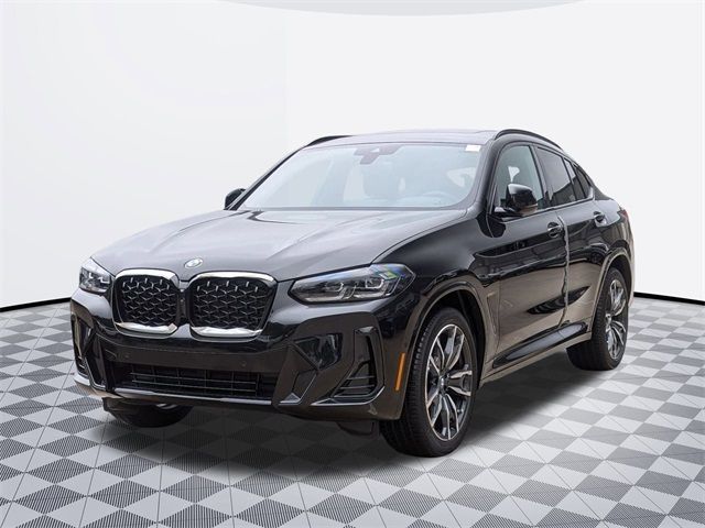 2025 BMW X4 xDrive30i