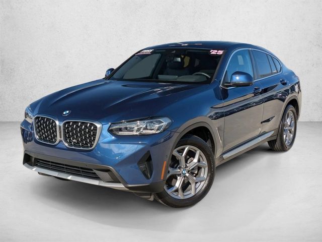 2025 BMW X4 xDrive30i
