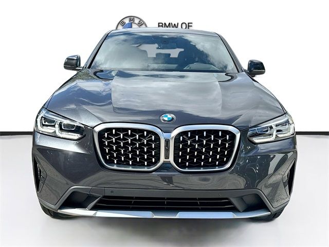 2025 BMW X4 xDrive30i