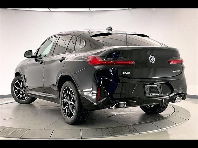 2025 BMW X4 xDrive30i