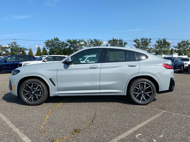 2025 BMW X4 xDrive30i