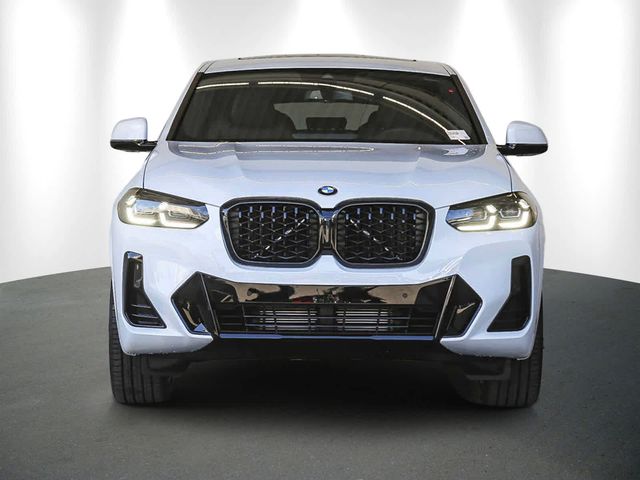 2025 BMW X4 xDrive30i