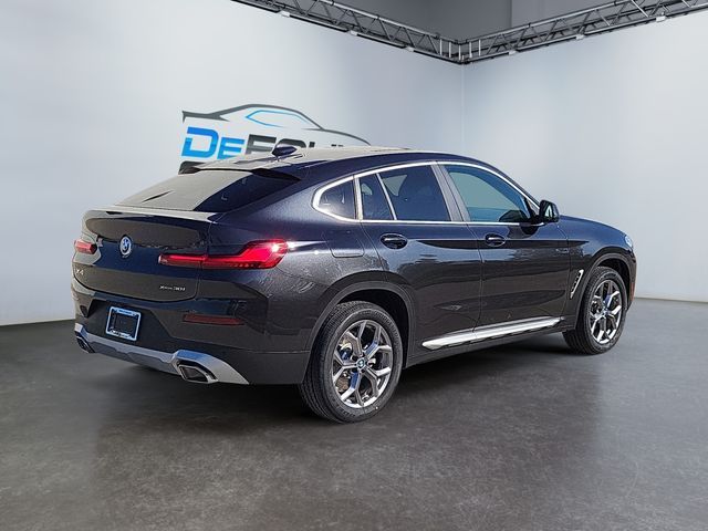 2025 BMW X4 xDrive30i