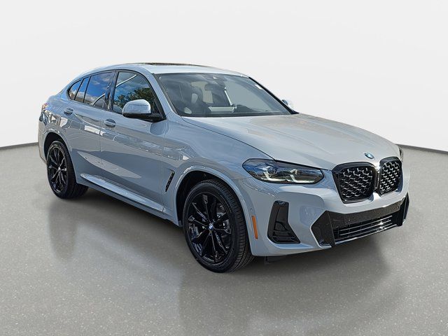 2025 BMW X4 xDrive30i