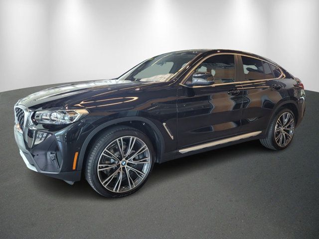 2025 BMW X4 xDrive30i