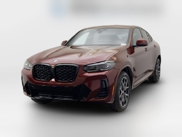 2025 BMW X4 xDrive30i