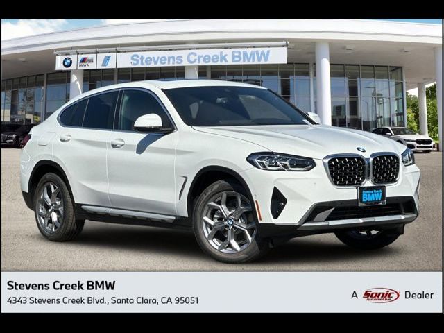 2025 BMW X4 xDrive30i