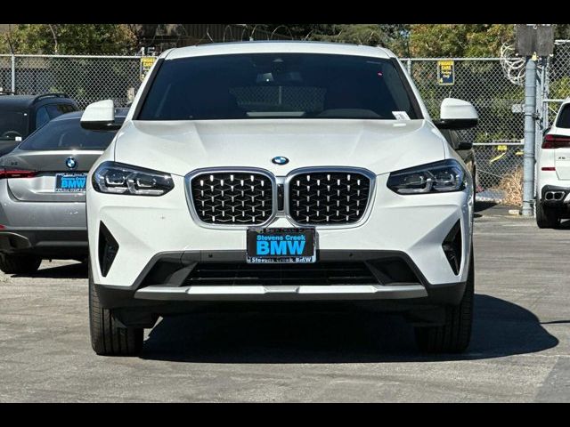 2025 BMW X4 xDrive30i