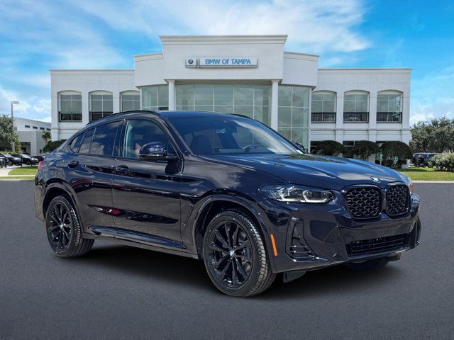 2025 BMW X4 xDrive30i