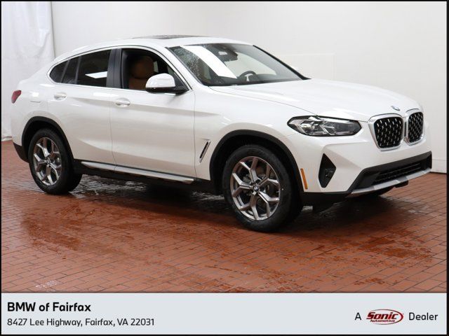 2025 BMW X4 xDrive30i