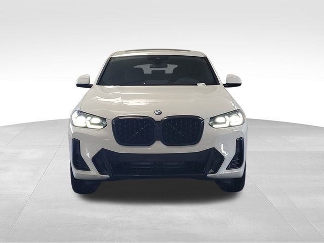 2025 BMW X4 xDrive30i