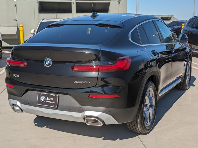 2025 BMW X4 xDrive30i