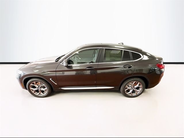 2025 BMW X4 xDrive30i