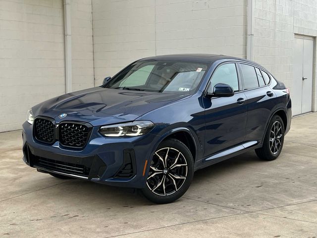 2025 BMW X4 xDrive30i