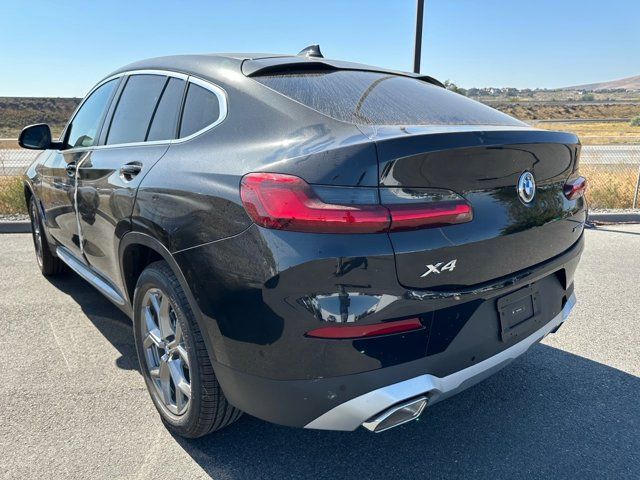 2025 BMW X4 xDrive30i