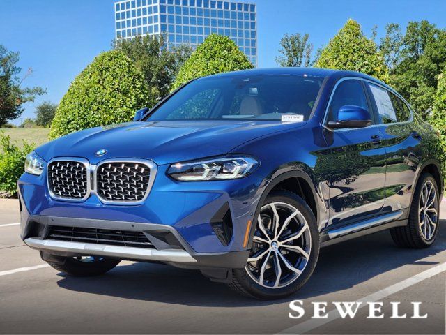 2025 BMW X4 xDrive30i