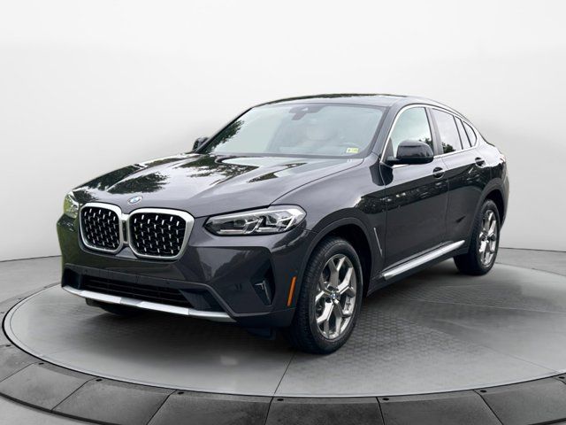 2025 BMW X4 xDrive30i