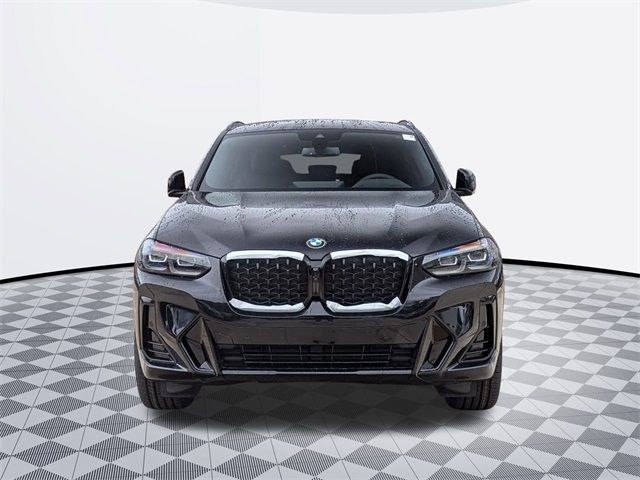 2025 BMW X4 xDrive30i