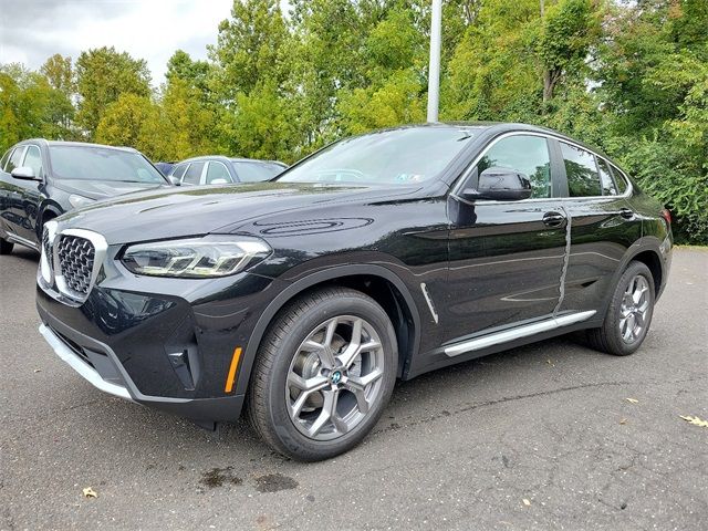 2025 BMW X4 xDrive30i