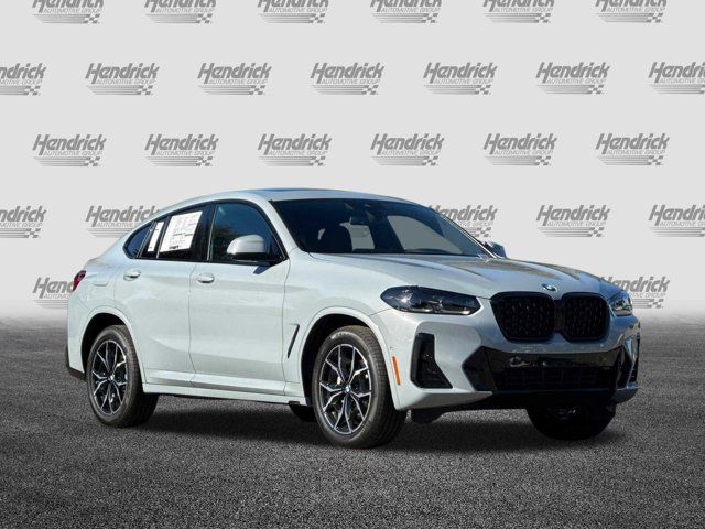 2025 BMW X4 xDrive30i