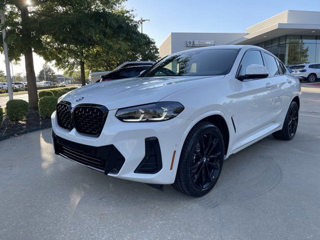 2025 BMW X4 xDrive30i