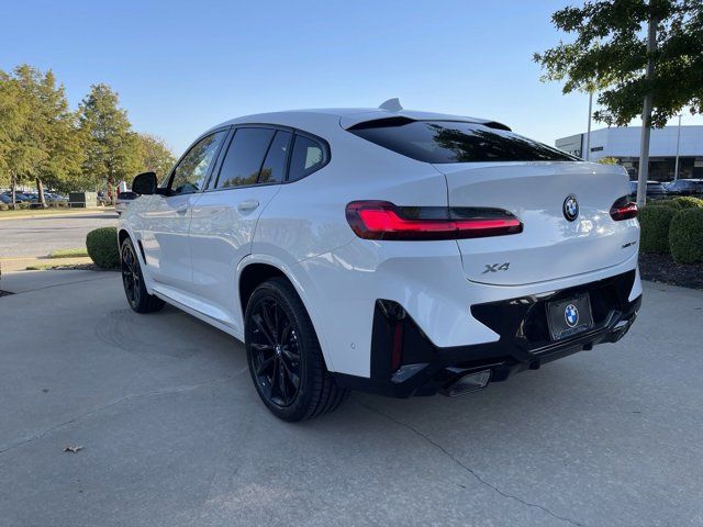 2025 BMW X4 xDrive30i