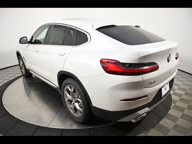 2025 BMW X4 xDrive30i