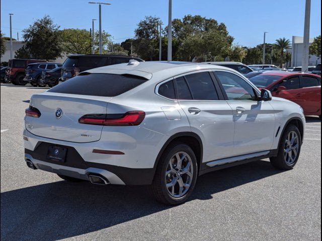 2025 BMW X4 xDrive30i