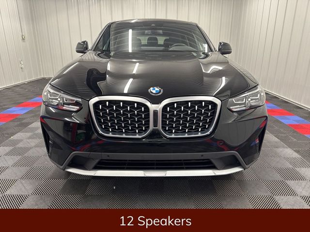 2025 BMW X4 xDrive30i