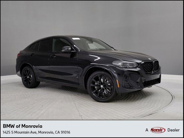 2025 BMW X4 xDrive30i