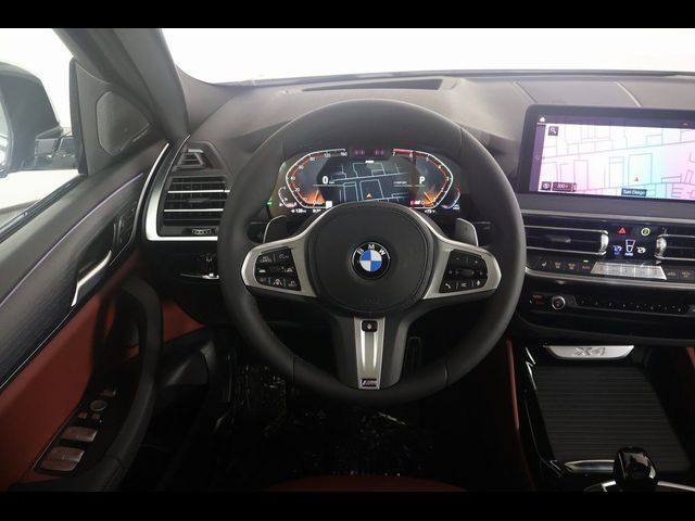 2025 BMW X4 xDrive30i