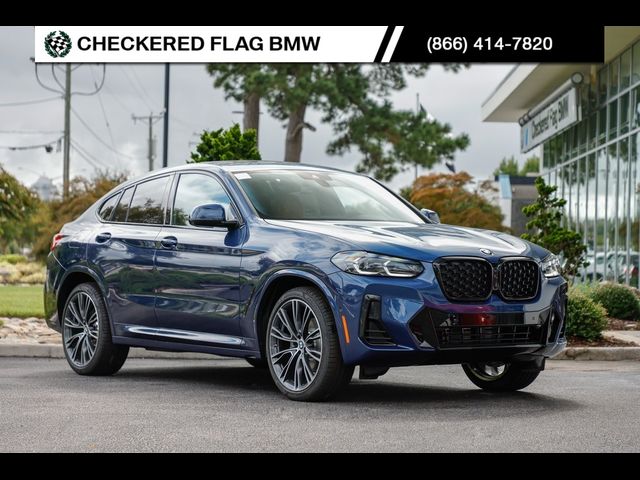 2025 BMW X4 xDrive30i