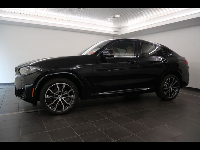 2025 BMW X4 xDrive30i