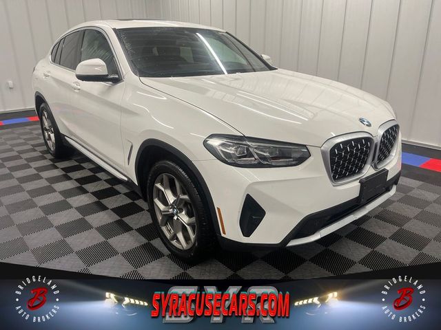 2025 BMW X4 xDrive30i