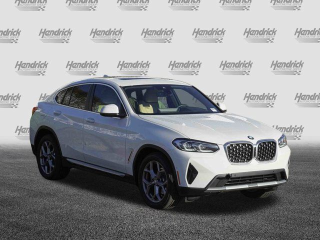 2025 BMW X4 xDrive30i