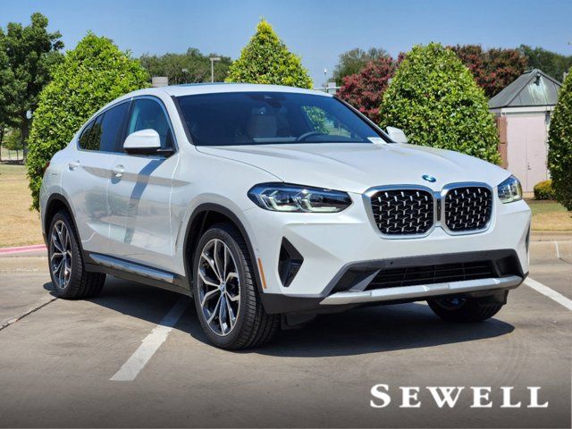 2025 BMW X4 xDrive30i