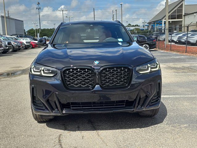 2025 BMW X4 xDrive30i