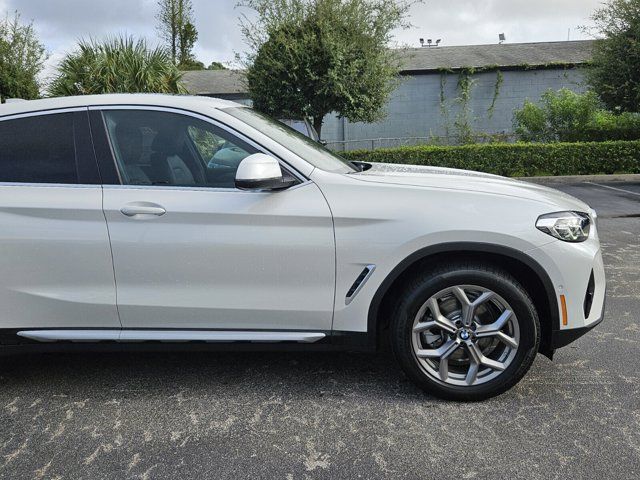 2025 BMW X4 xDrive30i