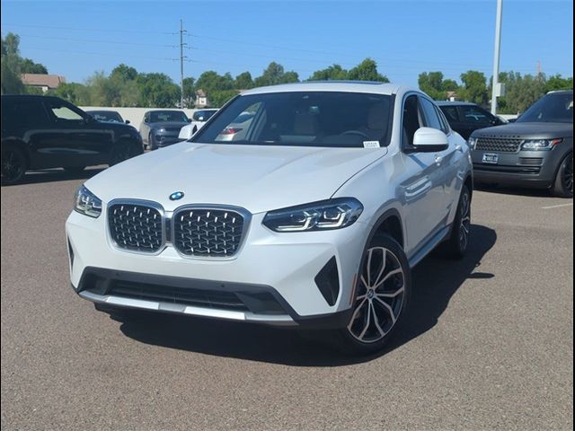 2025 BMW X4 xDrive30i