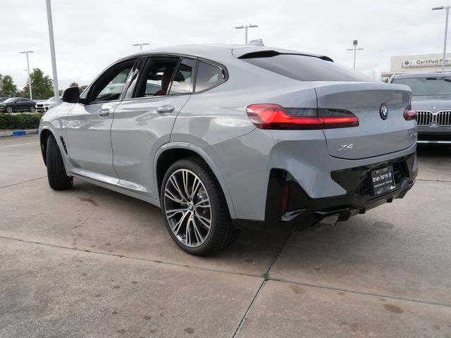 2025 BMW X4 xDrive30i