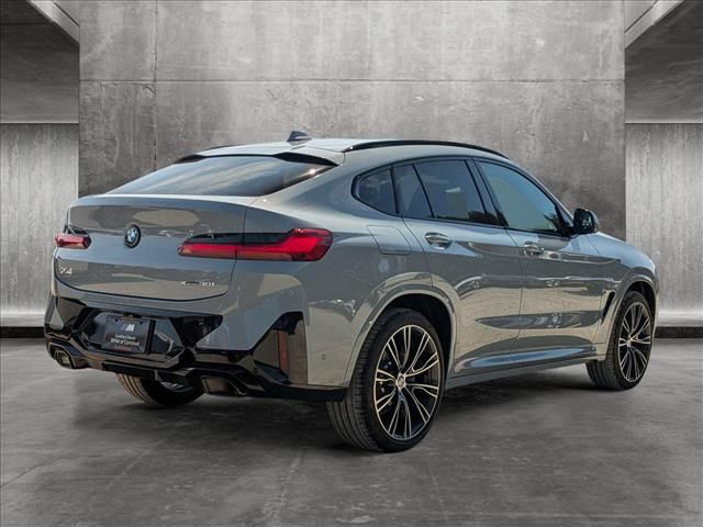 2025 BMW X4 xDrive30i