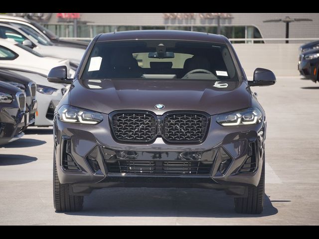 2025 BMW X4 xDrive30i