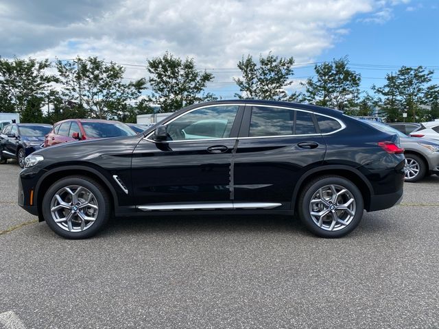 2025 BMW X4 xDrive30i