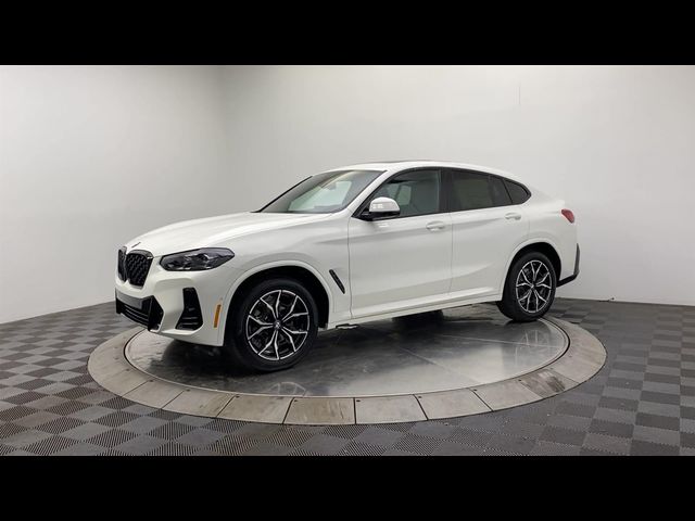 2025 BMW X4 xDrive30i