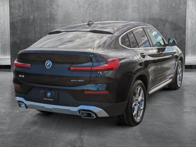 2025 BMW X4 xDrive30i