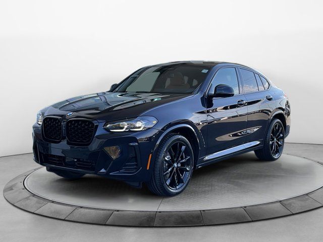 2025 BMW X4 xDrive30i