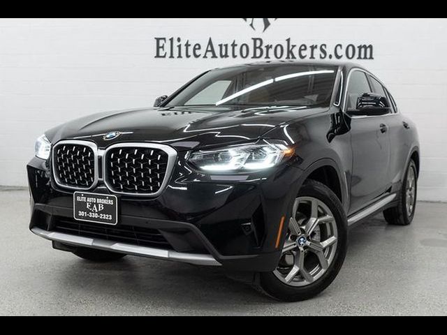 2025 BMW X4 xDrive30i