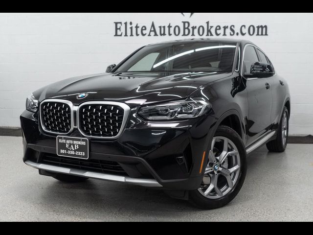 2025 BMW X4 xDrive30i