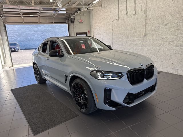 2025 BMW X4 M Base